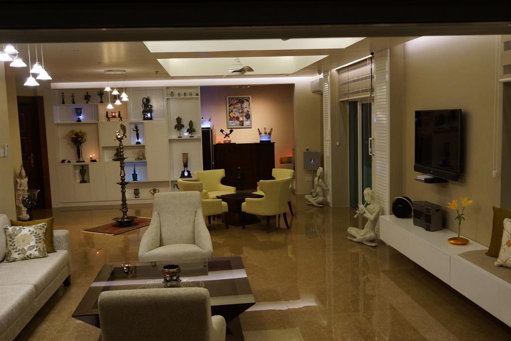 The Penthouse Above Sea Apartment Dehiwala-Mount Lavinia Exterior foto